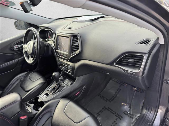 used 2019 Jeep Cherokee car, priced at $18,798