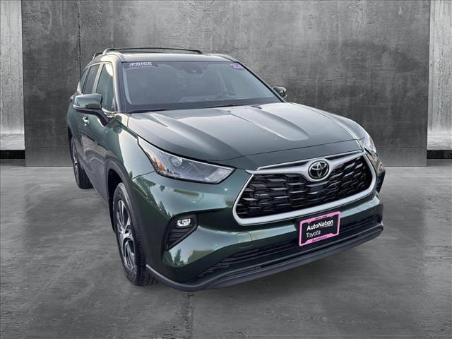 used 2024 Toyota Highlander car, priced at $46,798