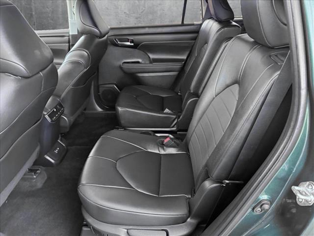 used 2024 Toyota Highlander car, priced at $46,798