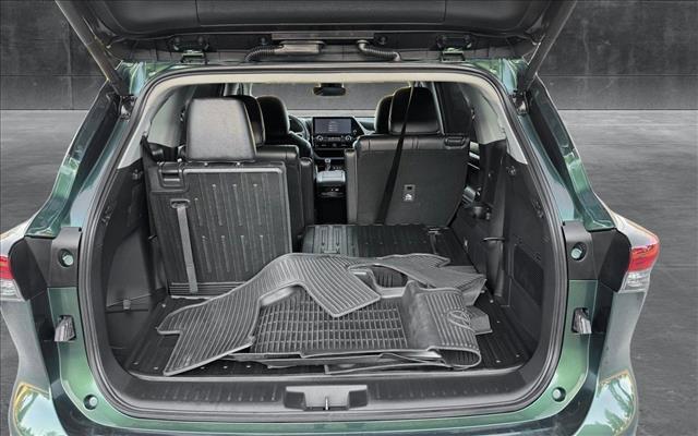 used 2024 Toyota Highlander car, priced at $46,798