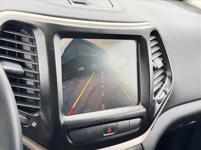 used 2015 Jeep Cherokee car, priced at $11,798