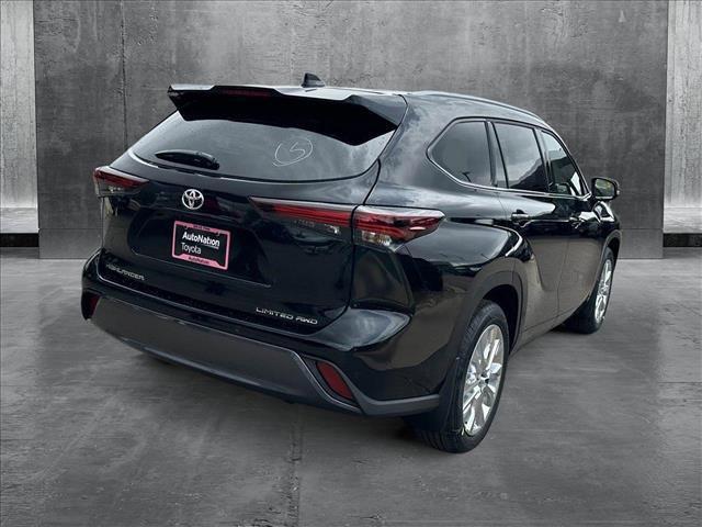 new 2025 Toyota Highlander car, priced at $51,703