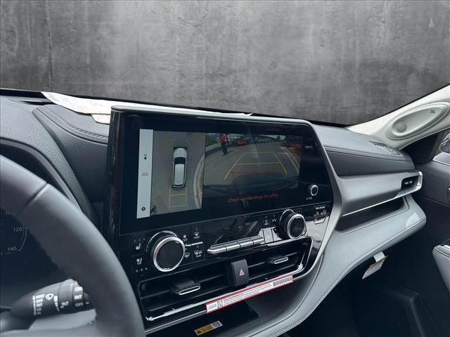 new 2025 Toyota Highlander car, priced at $51,703