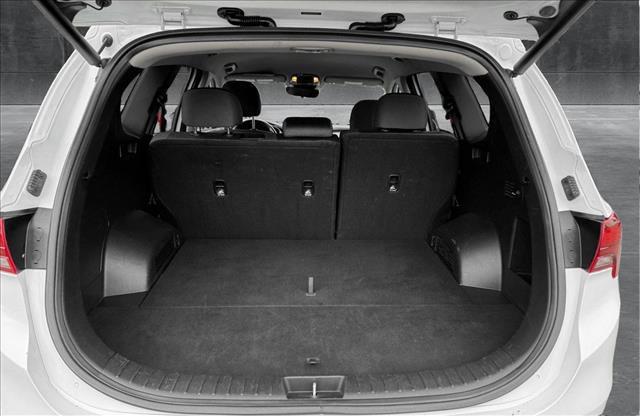 used 2023 Hyundai Santa Fe car, priced at $20,198