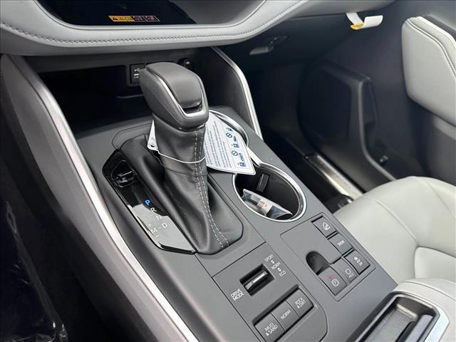 new 2026 Toyota Highlander car, priced at $49,472