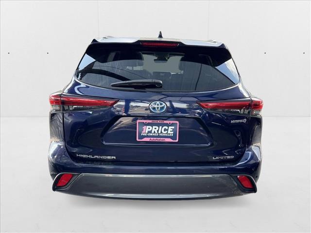 used 2021 Toyota Highlander Hybrid car, priced at $33,398