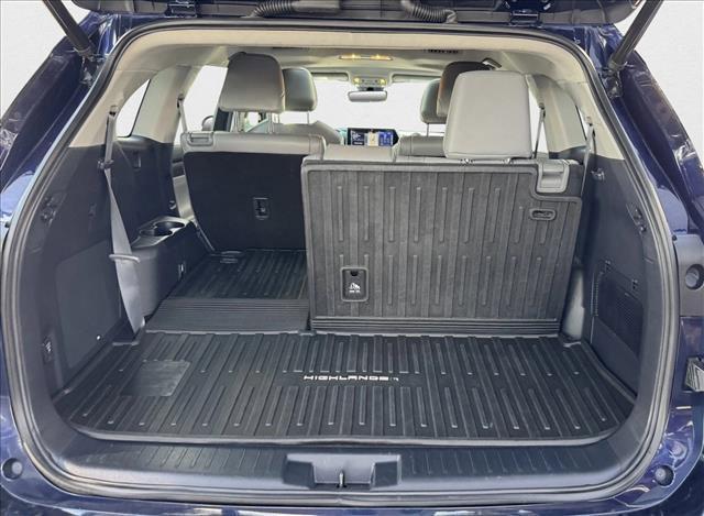 used 2021 Toyota Highlander Hybrid car, priced at $33,398