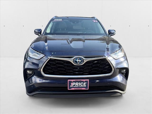 used 2021 Toyota Highlander Hybrid car, priced at $33,398