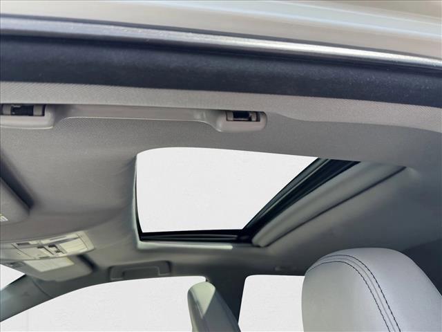 used 2015 Toyota Highlander car, priced at $19,998