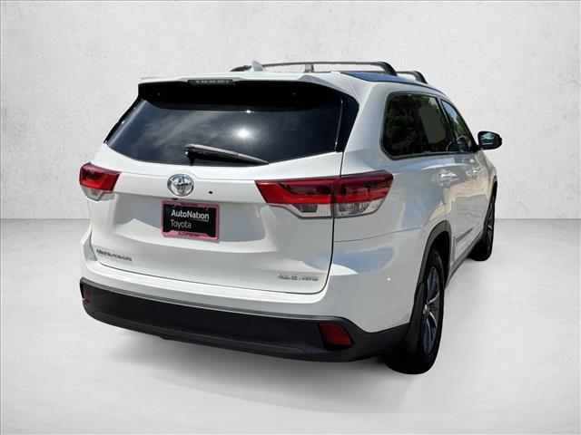 used 2018 Toyota Highlander car, priced at $23,998