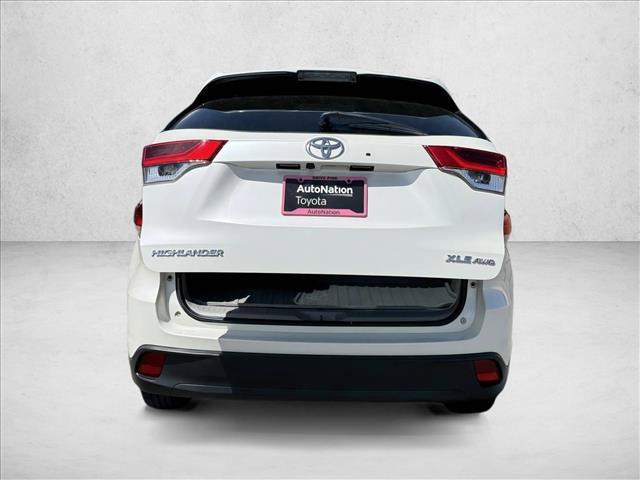 used 2018 Toyota Highlander car, priced at $23,998