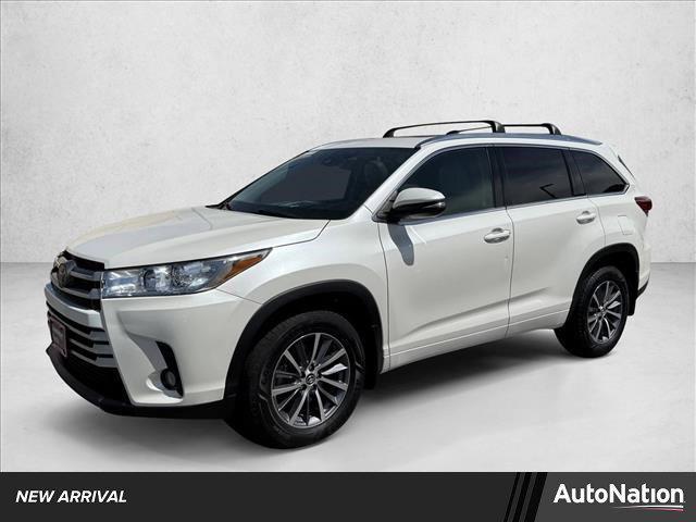 used 2018 Toyota Highlander car, priced at $23,998