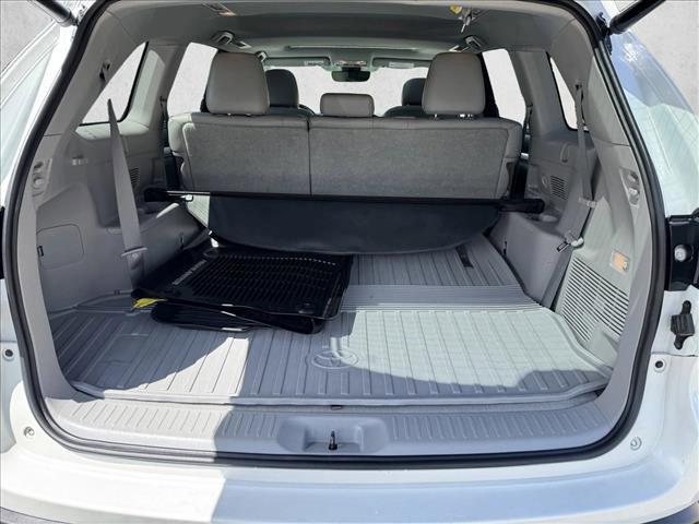 used 2018 Toyota Highlander car, priced at $23,998