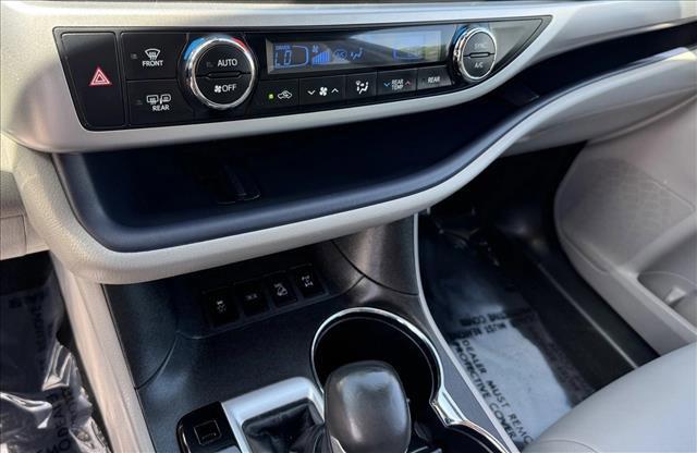 used 2018 Toyota Highlander car, priced at $23,998