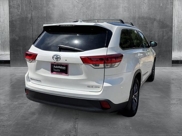 used 2018 Toyota Highlander car, priced at $28,749