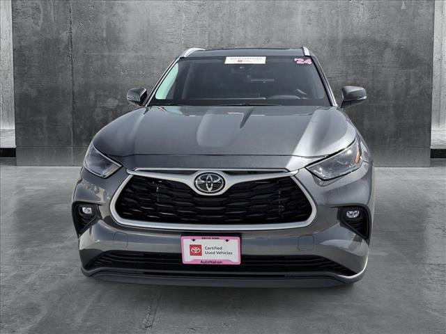 used 2024 Toyota Highlander car, priced at $46,798