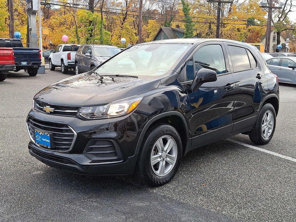 used 2022 Chevrolet Trax car, priced at $16,999