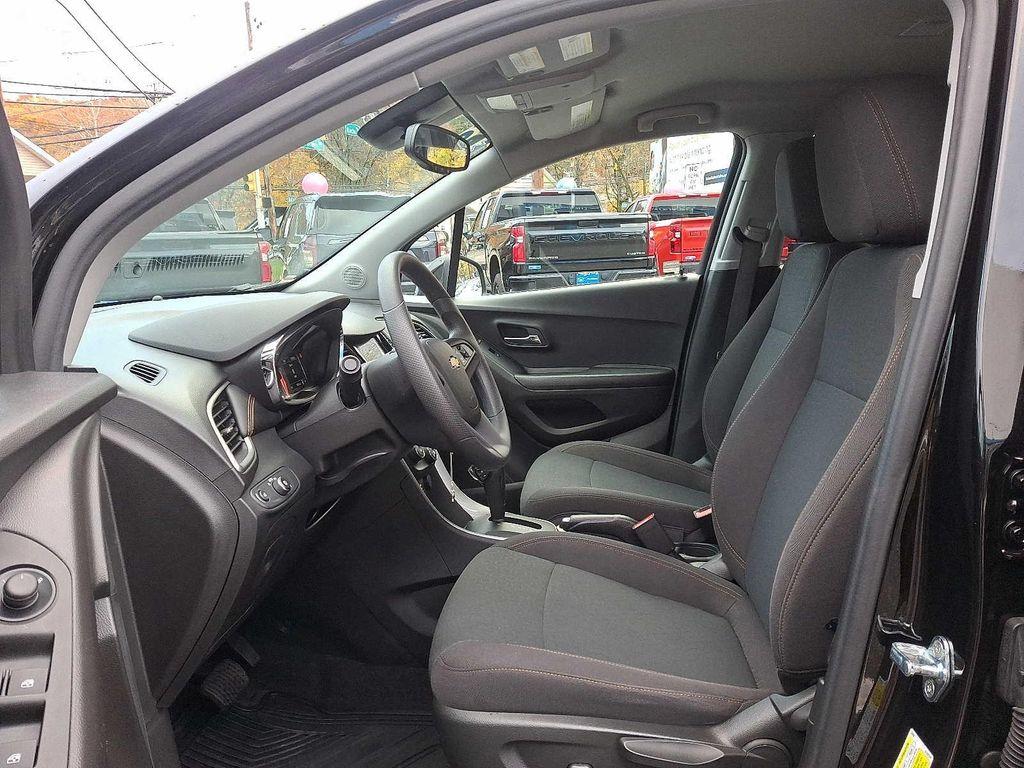 used 2022 Chevrolet Trax car, priced at $16,999