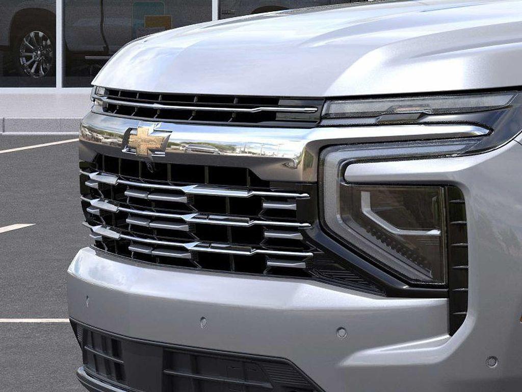 new 2025 Chevrolet Suburban car, priced at $86,310