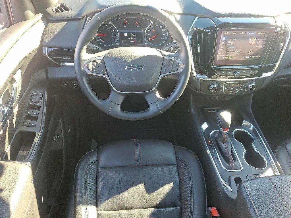 used 2023 Chevrolet Traverse car, priced at $34,899