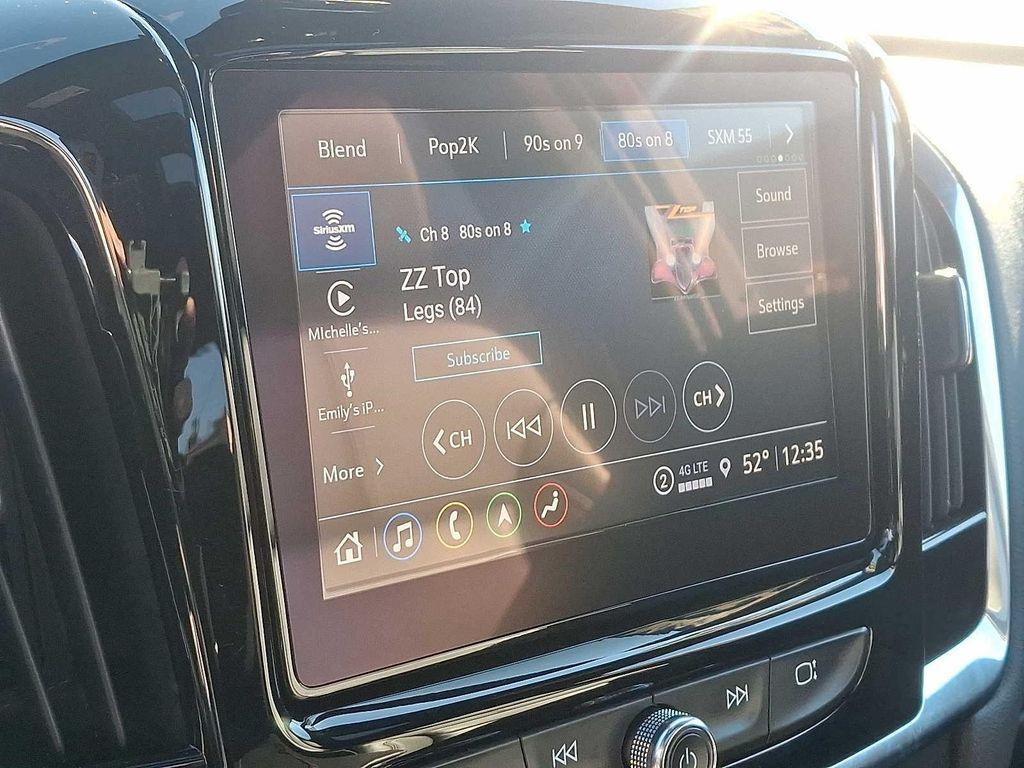 used 2023 Chevrolet Traverse car, priced at $34,899