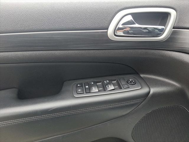 used 2020 Jeep Grand Cherokee car, priced at $22,900