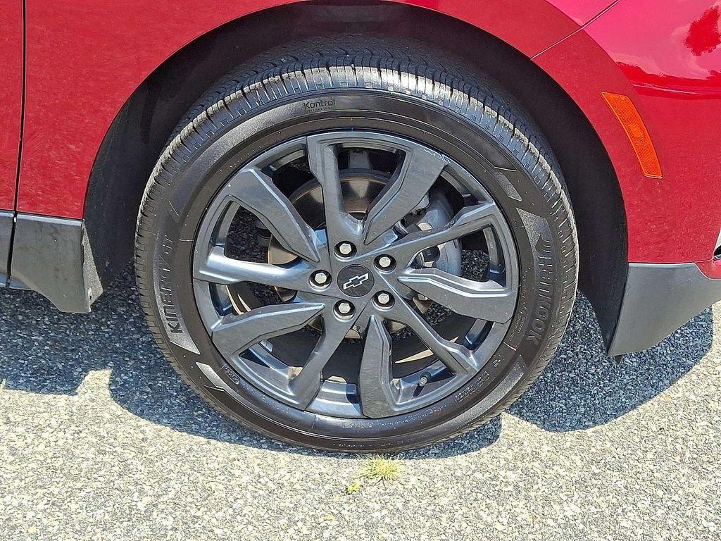 used 2022 Chevrolet Equinox car, priced at $21,625