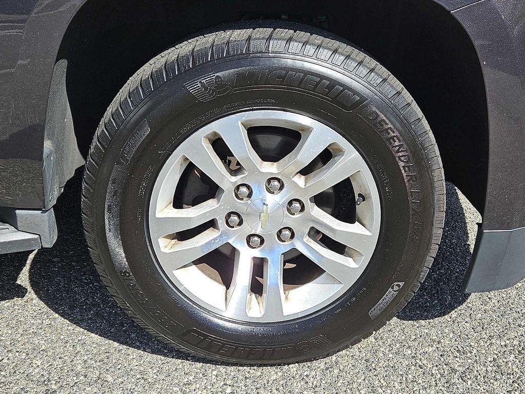 used 2016 Chevrolet Suburban car, priced at $19,995
