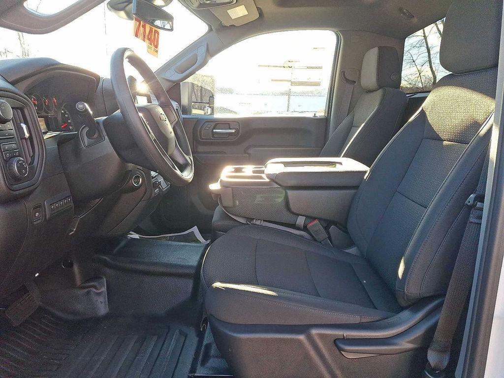 new 2024 Chevrolet Silverado 2500 car, priced at $46,603