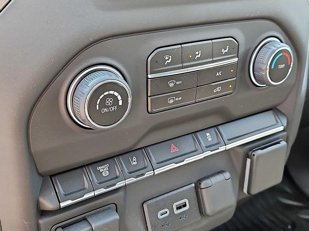 new 2024 Chevrolet Silverado 3500 car, priced at $86,468