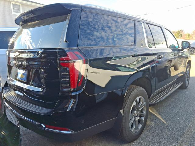 new 2025 Chevrolet Suburban car, priced at $68,320