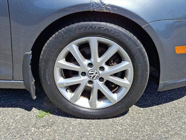 used 2010 Volkswagen Jetta car, priced at $4,500