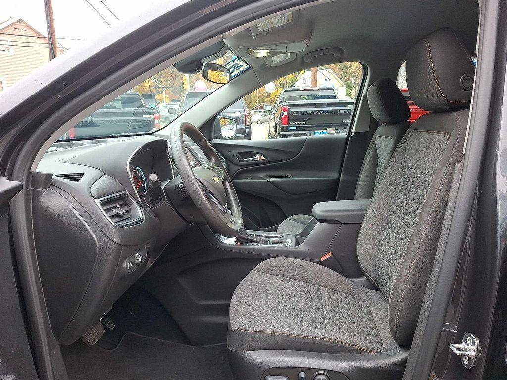 used 2022 Chevrolet Equinox car, priced at $17,200