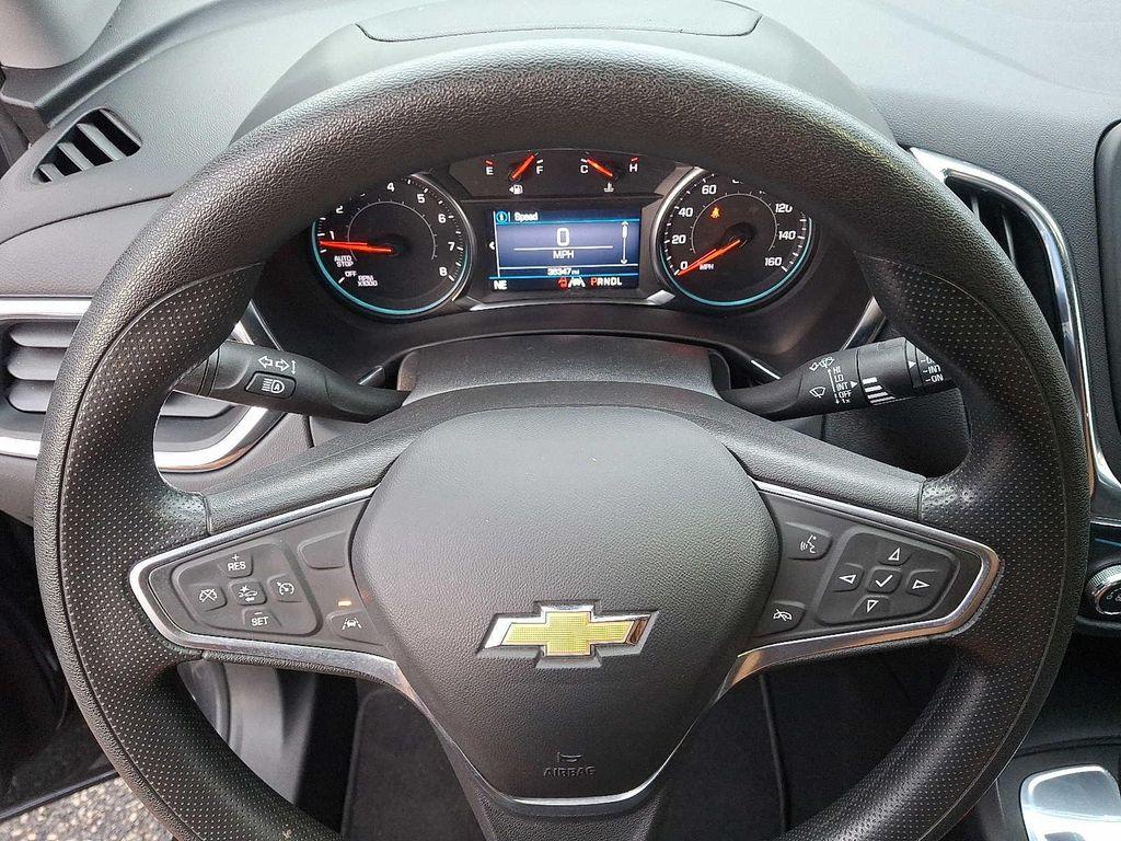 used 2022 Chevrolet Equinox car, priced at $17,200