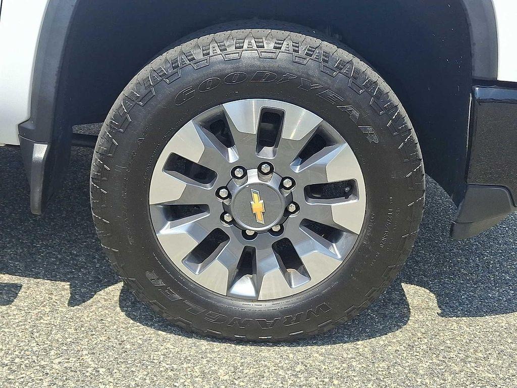 used 2024 Chevrolet Silverado 2500 car, priced at $44,900