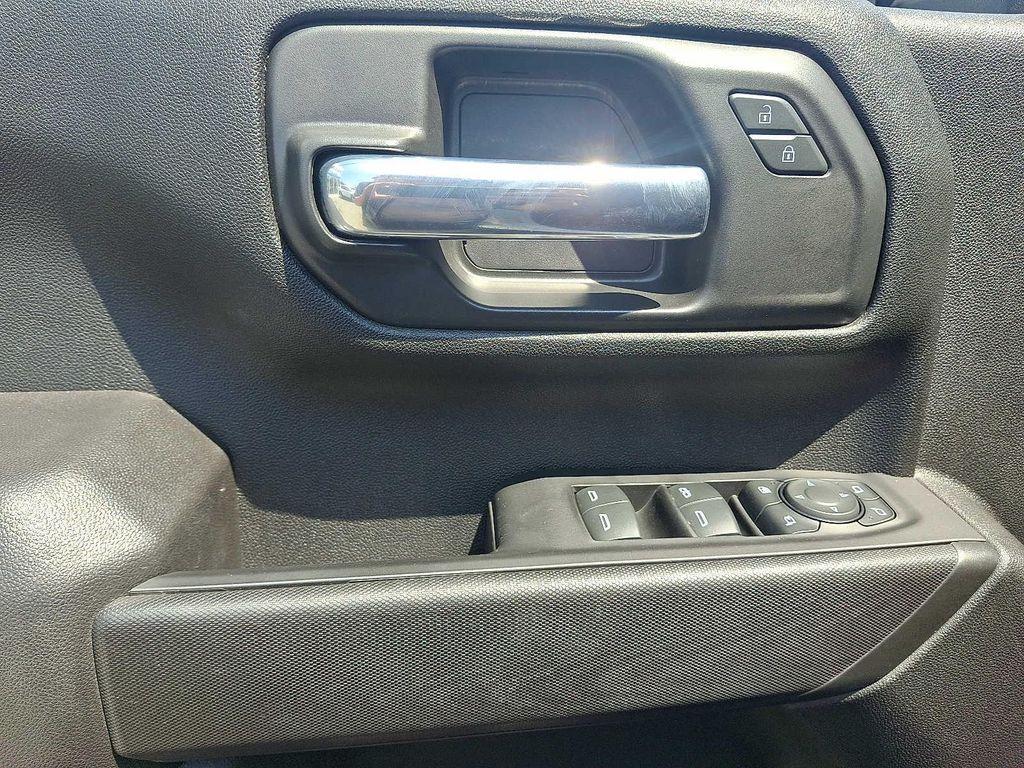 used 2024 Chevrolet Silverado 2500 car, priced at $44,900