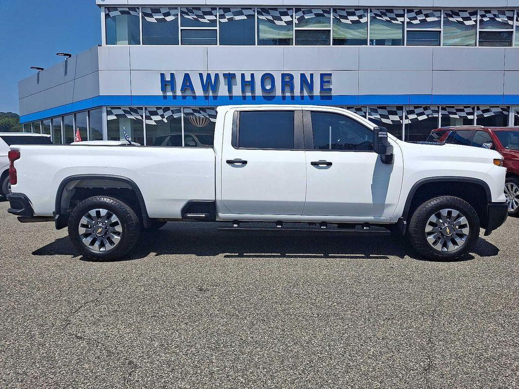 used 2024 Chevrolet Silverado 2500 car, priced at $44,900