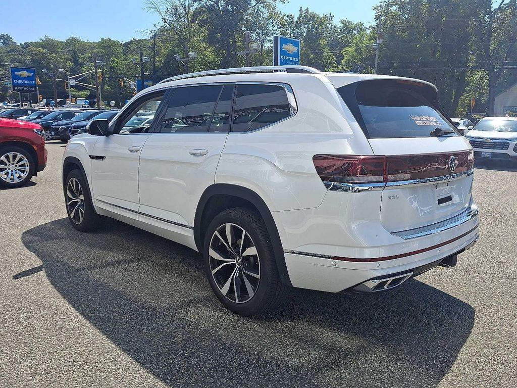 used 2024 Volkswagen Atlas car, priced at $38,995