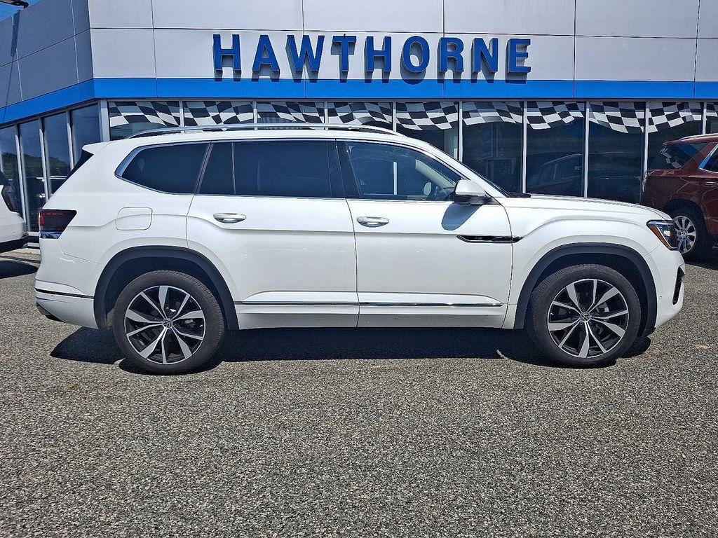 used 2024 Volkswagen Atlas car, priced at $38,995