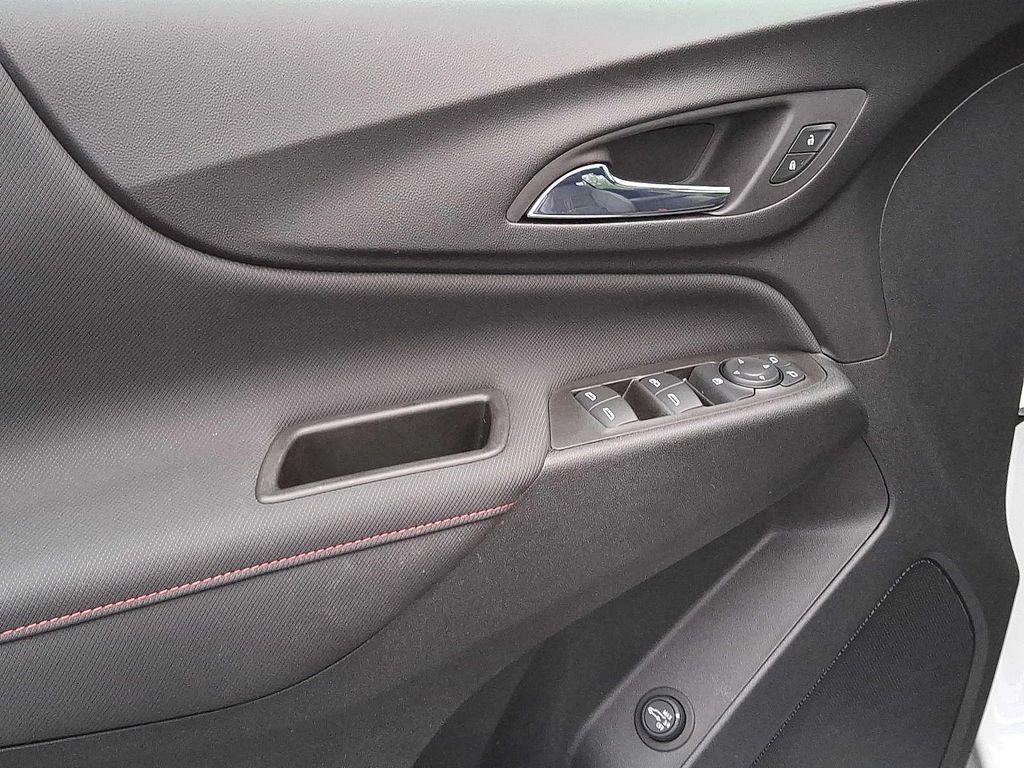 used 2022 Chevrolet Equinox car, priced at $21,495