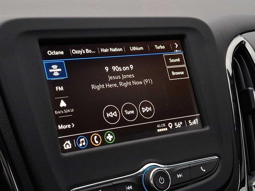 used 2022 Chevrolet Equinox car, priced at $21,495
