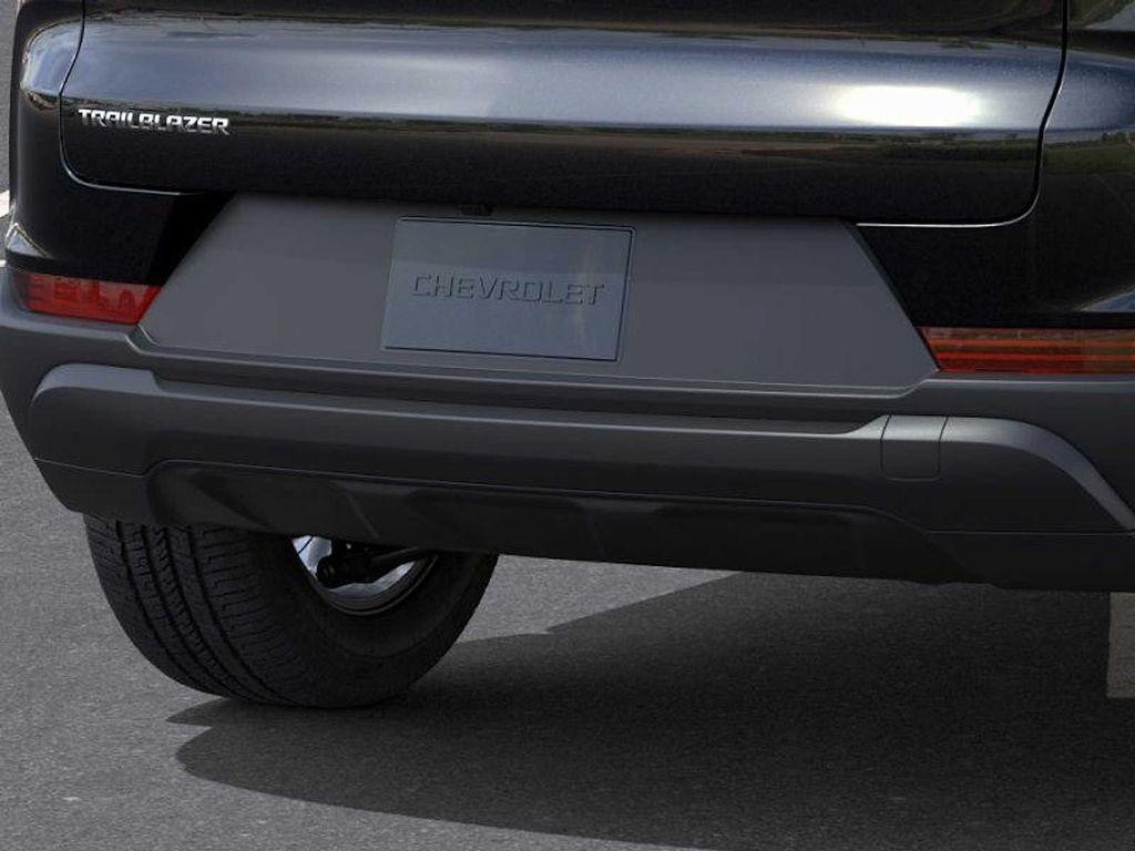 new 2026 Chevrolet TrailBlazer car, priced at $25,600