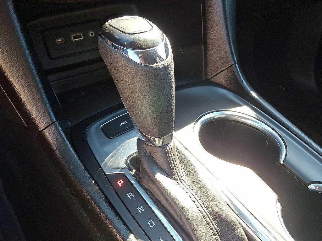 used 2020 Chevrolet Equinox car, priced at $12,895