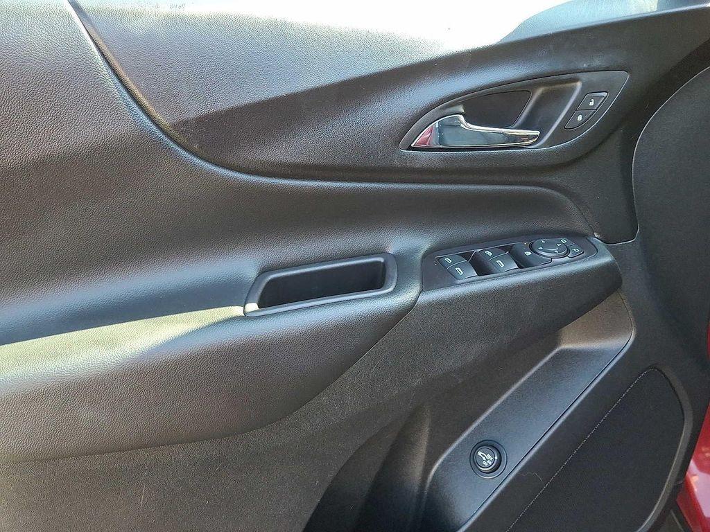 used 2020 Chevrolet Equinox car, priced at $12,895