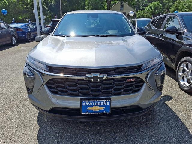 new 2025 Chevrolet Trax car, priced at $24,975