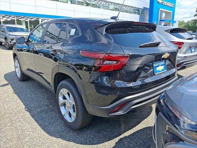 new 2025 Chevrolet Trax car, priced at $23,285