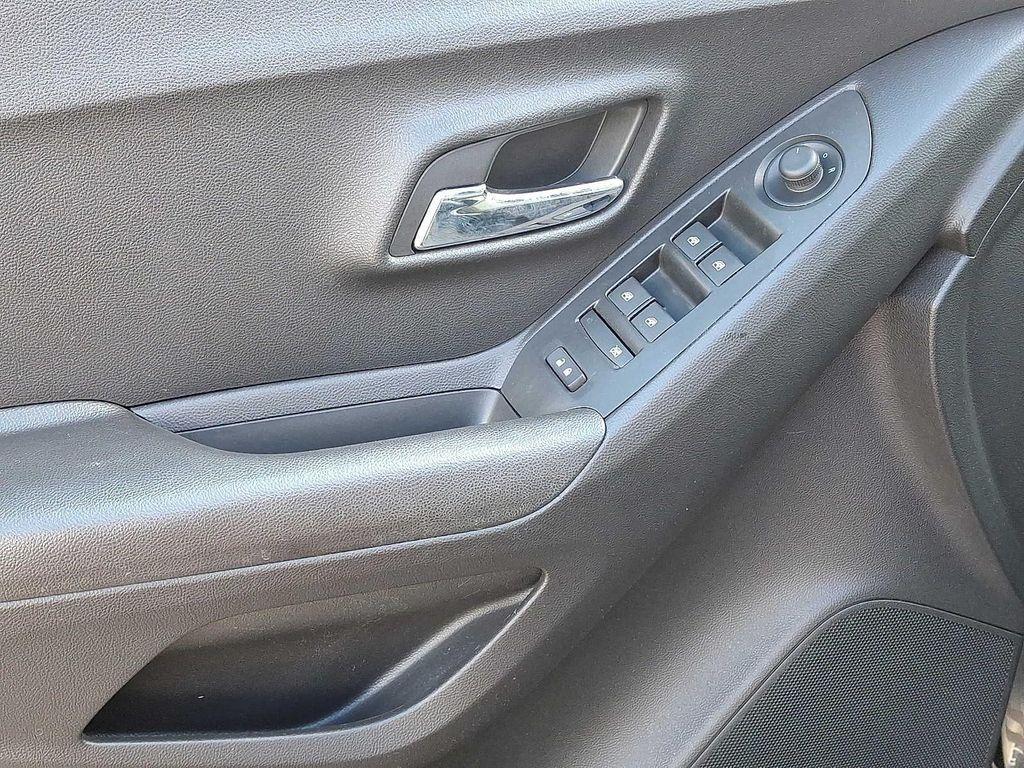 used 2018 Chevrolet Trax car, priced at $10,995