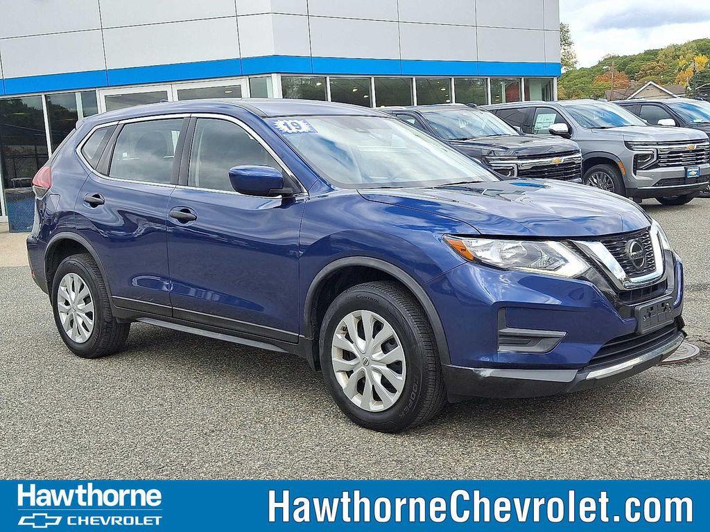 used 2019 Nissan Rogue car, priced at $12,995