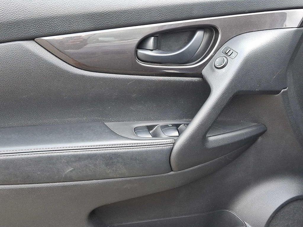 used 2019 Nissan Rogue car, priced at $12,995