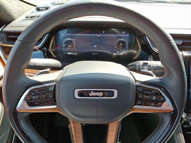used 2022 Jeep Grand Cherokee car, priced at $40,000